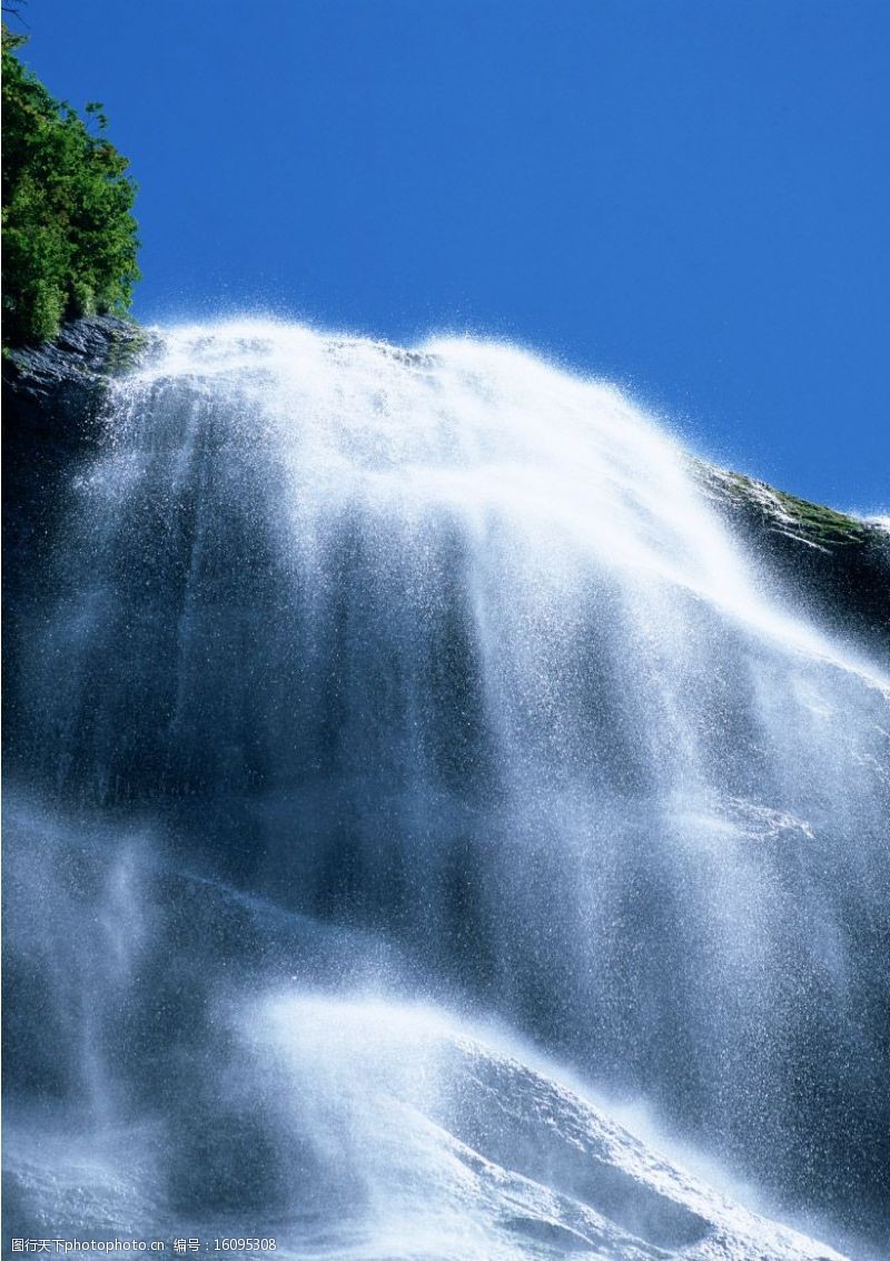 山水风景摄影图瀑布图片